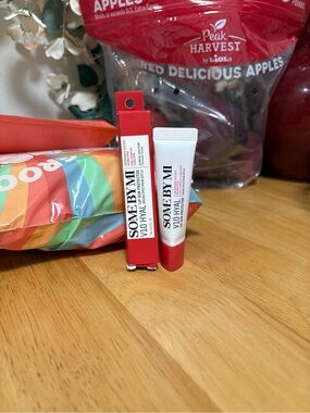 Some By Mi ~ V10 HYAL Lip Sun Protector SPF 15, full Sz 0.23oz, BNIB, exp: 02/28
